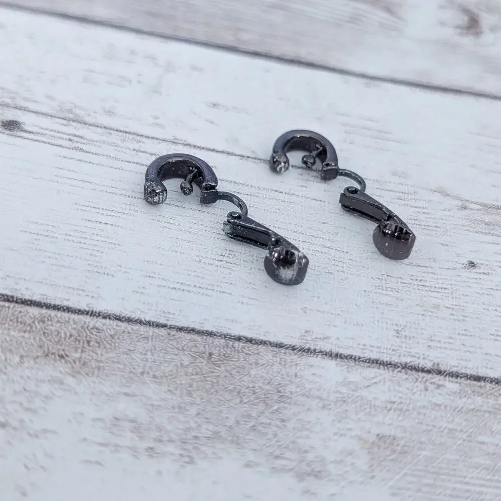 Vintage Clip On Earrings Brown - Missing Something?